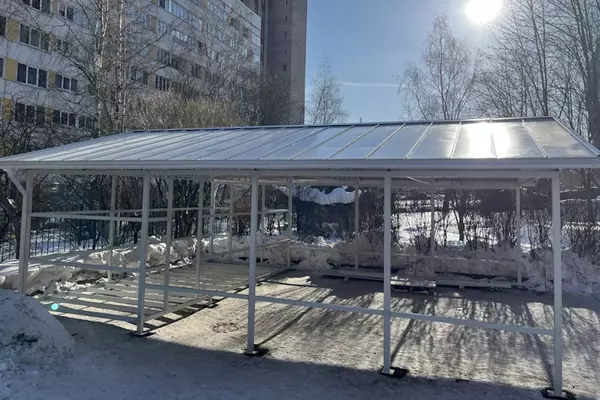 Навесы с кровлей кликфальц в Выборге